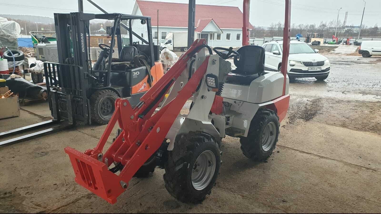 Мини-погрузчик QUADTRAC WL35