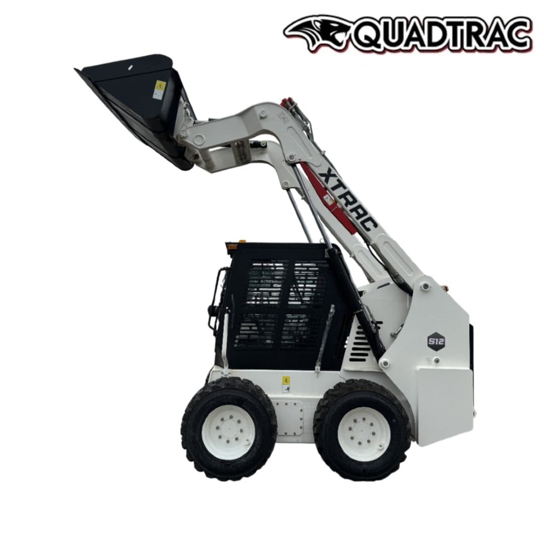 Мини-погрузчик с бортовым поворотом XTRAC S12, мощность, л.с. 88, вес, кг 3100