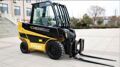 Телескопический погрузчик QUADTRAC TH430
